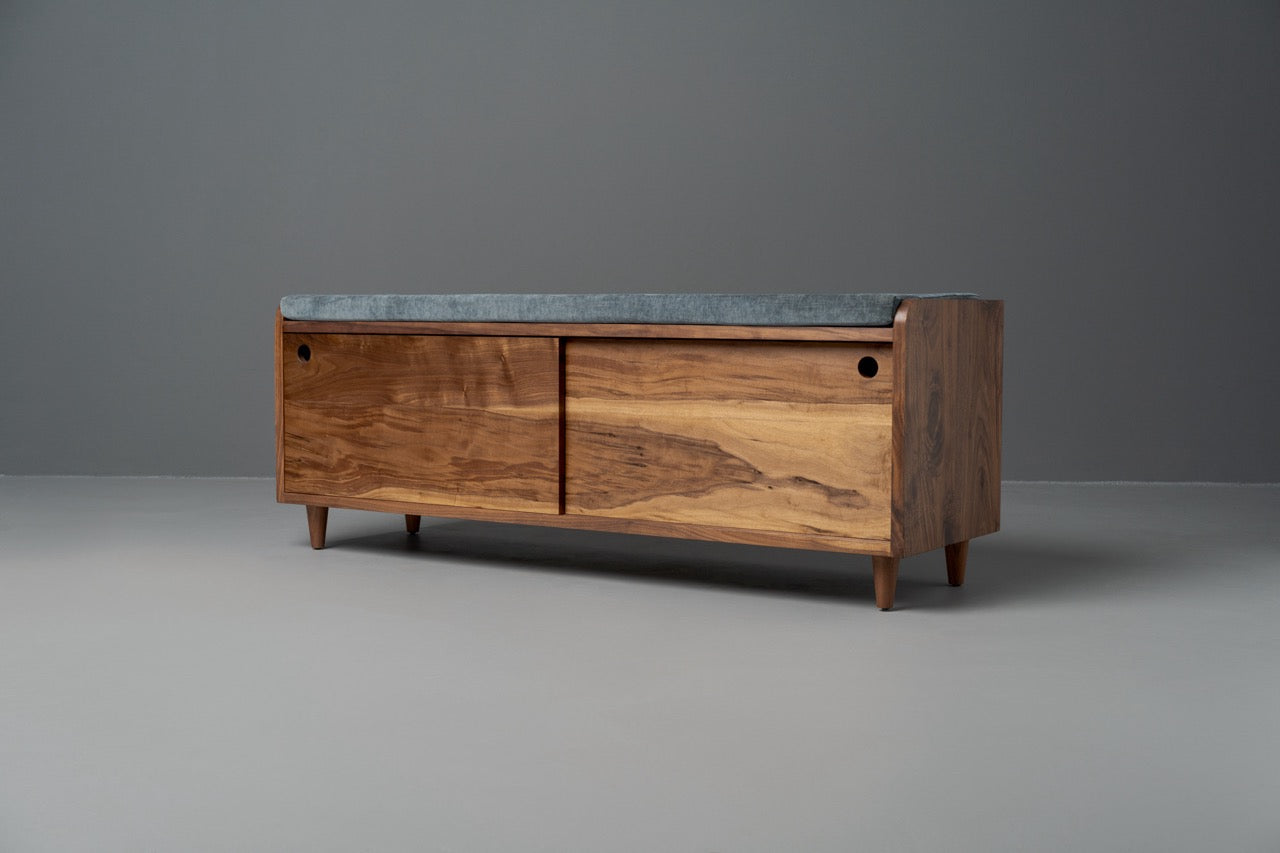 The Thornhill Entryway Storage Bench